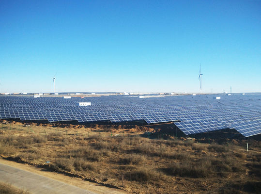 Gran escala conectado rejilla de la planta de energía solar de Yokoyama 100MW